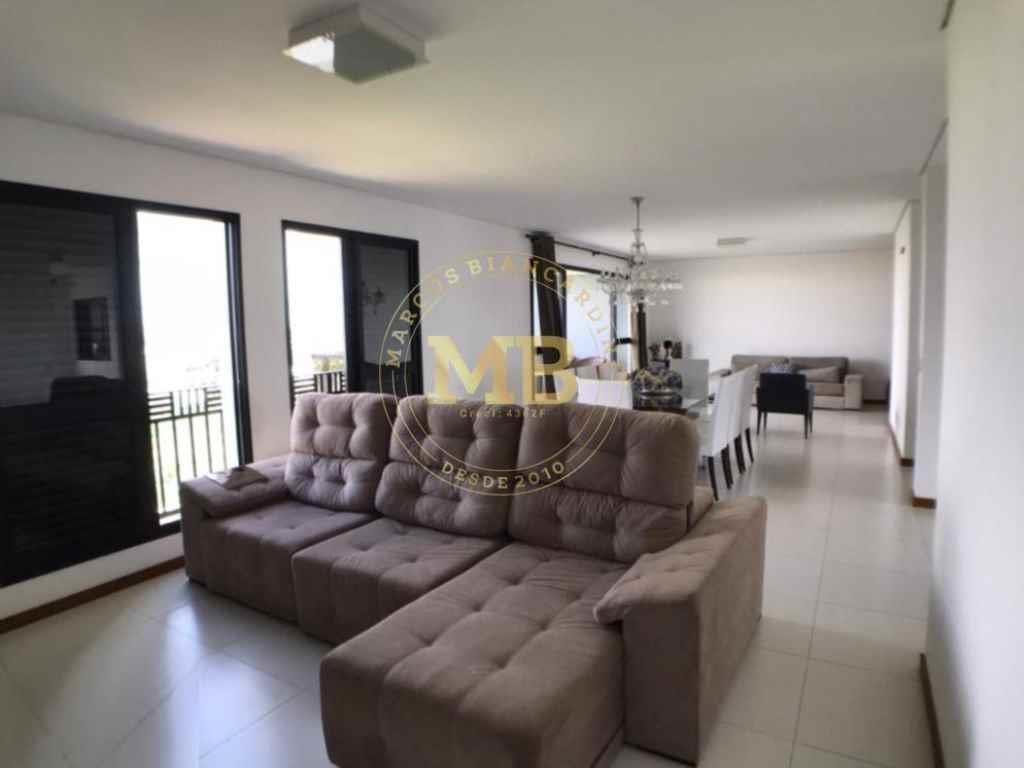 Apartamento à venda com 3 quartos, 215m² - Foto 3