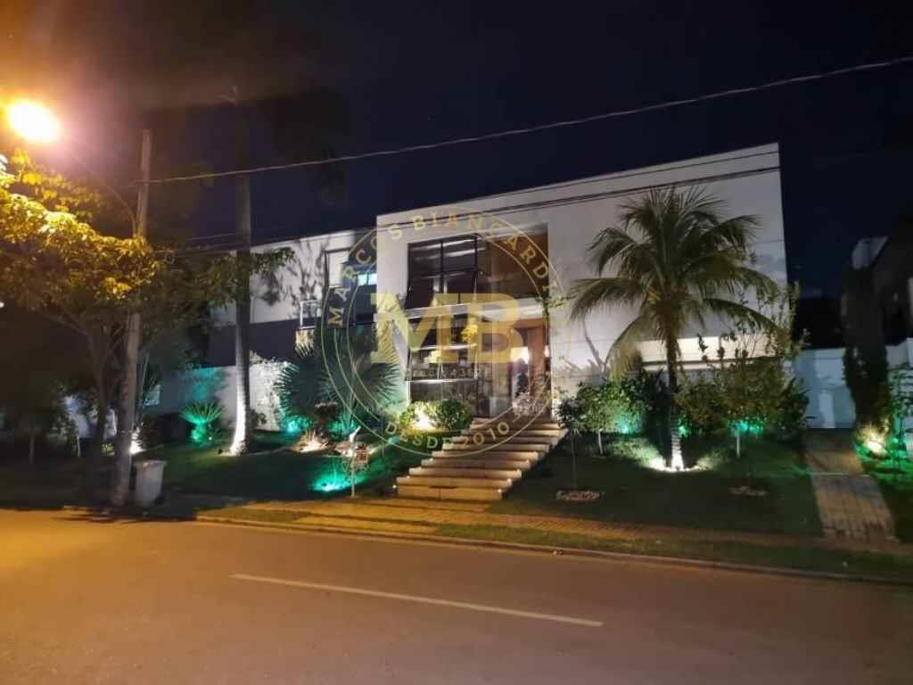 Casa de Condomínio à venda com 5 quartos, 1180m² - Foto 2