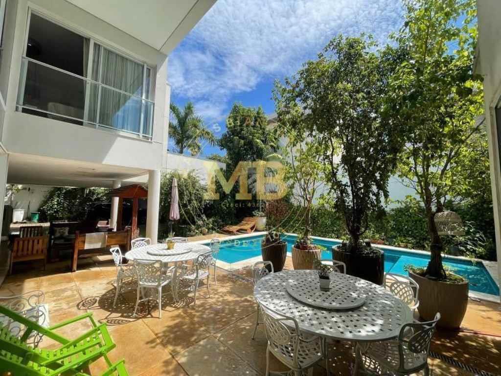 Casa de Condomínio à venda com 5 quartos, 1180m² - Foto 6