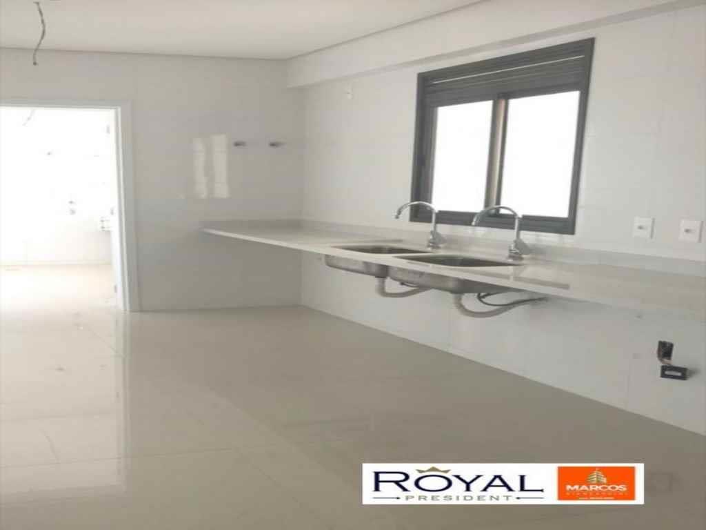 Apartamento à venda com 4 quartos, 271m² - Foto 7