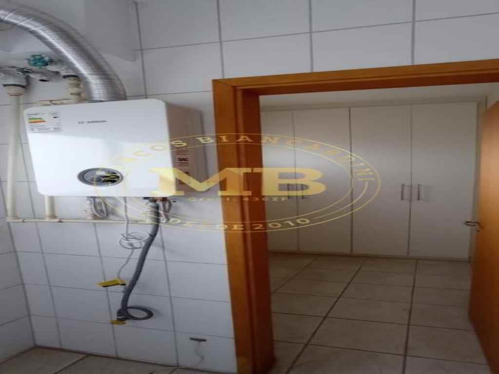 Apartamento à venda com 4 quartos, 223m² - Foto 28