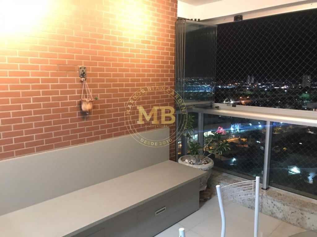 Apartamento à venda com 3 quartos, 134m² - Foto 2