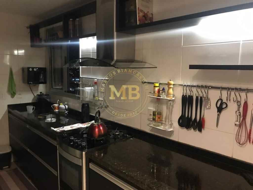 Apartamento à venda com 3 quartos, 134m² - Foto 10