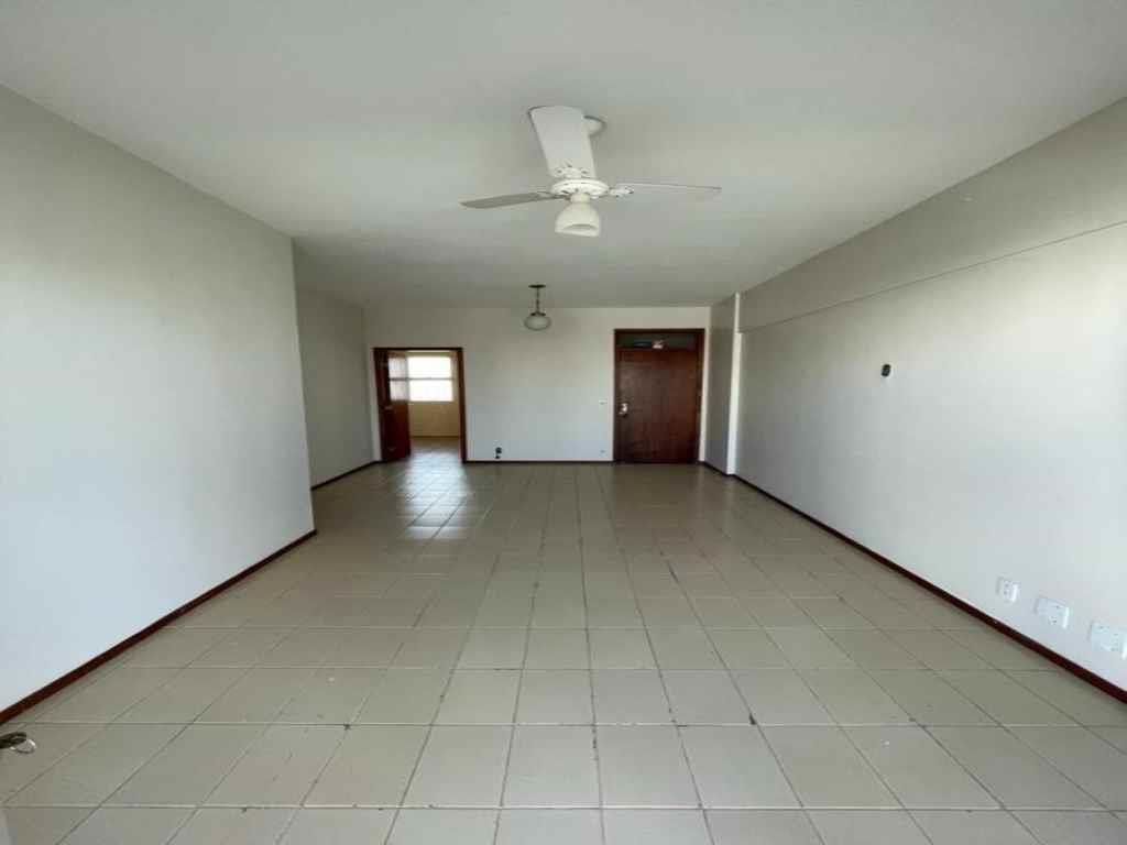 Apartamento à venda com 3 quartos, 95m² - Foto 8