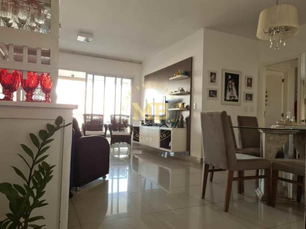 Apartamento à venda com 4 quartos, 147m² - Foto 4