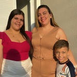 Giovana e seus filhos 